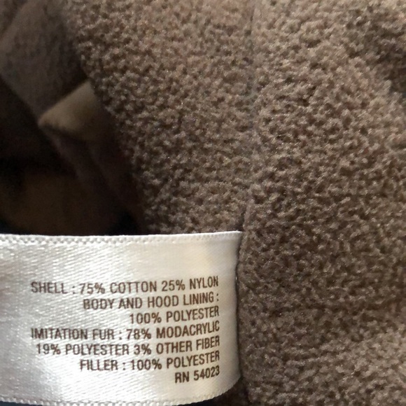 Old Navy size M hooded coat.  Worn once - Picture 11 of 11